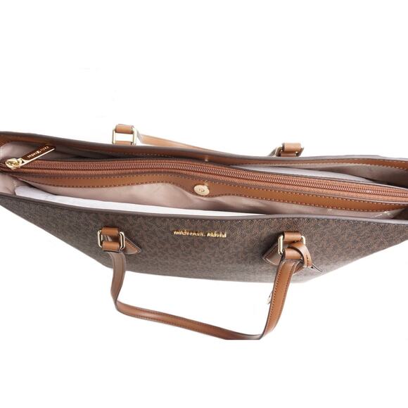 NWT Michael Kors Women’s Brown Sheila Large Signature Logo Tote Bag - Picture 4 of 4